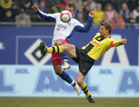 力韩硕在外 力韩硕在外