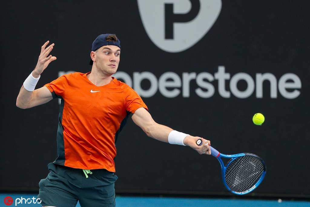 半月板和侧 半月板和侧